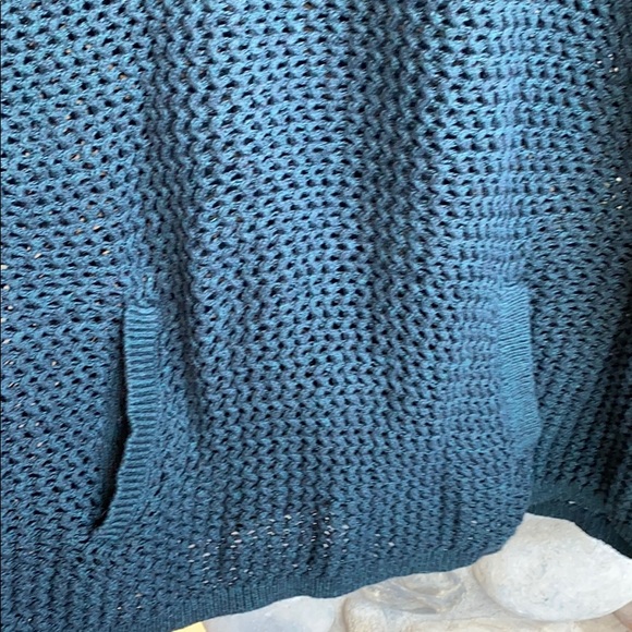 4 for $21 LOFT sweater - Picture 4 of 4